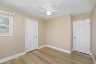 870 Darrell St, Costa Mesa, CA 92627 - Photo 14