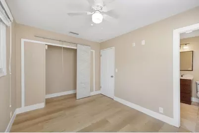 870 Darrell St, Costa Mesa, CA 92627 - Photo 12
