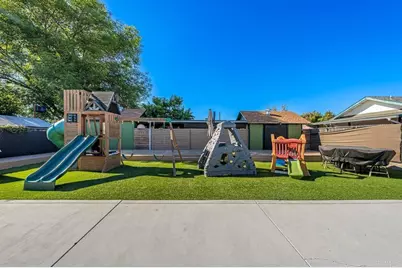 151 E Palomar St, Chula Vista, CA 91911 - Photo 30