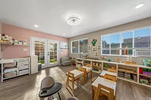 151 E Palomar St, Chula Vista, CA 91911 - Photo 18
