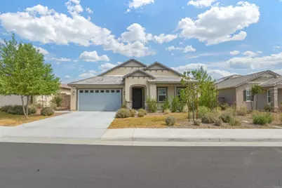 28358 Hopscotch Drive, Menifee, CA 92585 - Photo 2