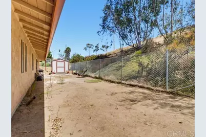 5949 Tonawanda Drive, San Diego, CA 92139 - Photo 32