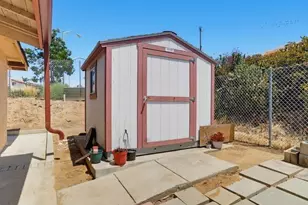 5949 Tonawanda Dr, San Diego, CA 92139 - Photo 32