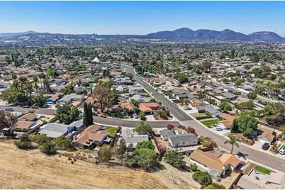 9510 Tuthill Way, Santee, CA 92071 - Photo 48