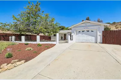 9510 Tuthill Way, Santee, CA 92071 - Photo 4