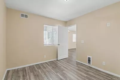 883 W San Ysidro Boulevard #10, San Ysidro, CA 92173 - Photo 12