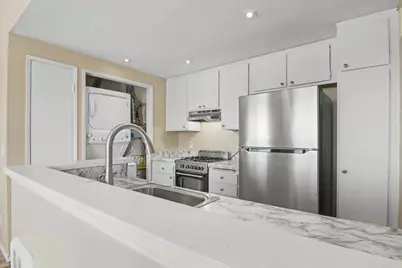 883 W San Ysidro Boulevard #10, San Ysidro, CA 92173 - Photo 4