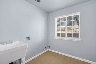 413 S Villa St, Fresno, CA 93727 - Photo 14