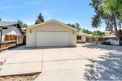 413 S Villa Street, Fresno, CA 93727 - Photo 2