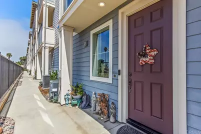 525 Sandpiper Way, Imperial Beach, CA 91932 - Photo 2
