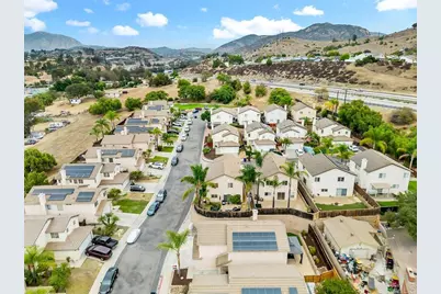 13721 Gateway View Drive, El Cajon, CA 92021 - Photo 54