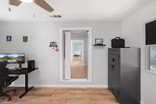 23587 Taft Ct, Murrieta, CA 92562 - Photo 12