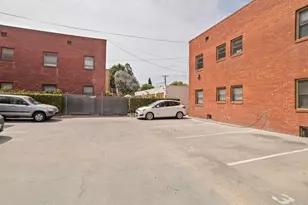 2528 E 10th St, Long Beach, CA 90804 - Photo 16