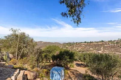300 Thornton Dr #5, El Cajon, CA 92021 - Photo 38