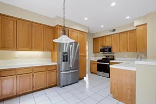 2535 Saddlehorn Dr, Chula Vista, CA 91914 - Photo 18