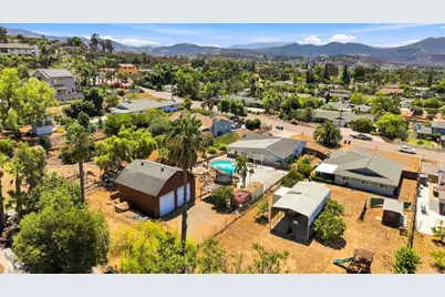 1572 Hidden Mesa Road, El Cajon, CA 92019 - Photo 10