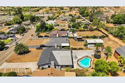 1572 Hidden Mesa Road, El Cajon, CA 92019 - Photo 2