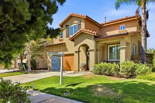31148 Rose Arbor Ct, Murrieta, CA 92563 - Photo 2