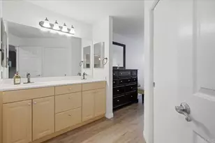 10056 Maya Linda Rd, San Diego, CA 92126 - Photo 16