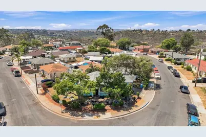 6401 Lanston Street, San Diego, CA 92111 - Photo 42
