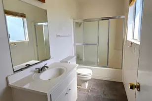 3830 Polly Ln, Carlsbad, CA 92008 - Photo 12