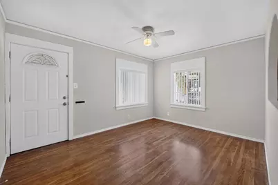 130 E 7th Street, National City, CA 91950 - Photo 10