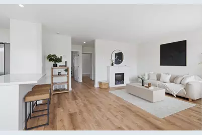 13754 Mango Drive #315, Del Mar, CA 92014 - Photo 4
