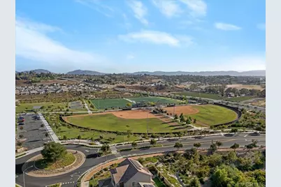 32522 Brunello Way, Temecula, CA 92591 - Photo 40