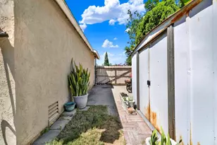 7715 Borrego St, San Diego, CA 92114 - Photo 36