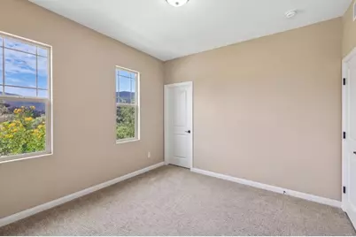 2911 Eldenberry Street, Escondido, CA 92029 - Photo 16