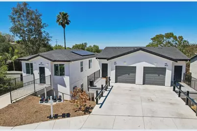 490 Lado De Loma Drive, Vista, CA 92083 - Photo 2