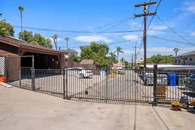 4554 Date Avenue, La Mesa, CA 91941 - Photo 62