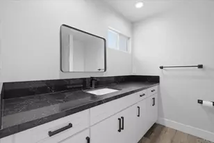 5141 Dubois Dr, San Diego, CA 92117 - Photo 12
