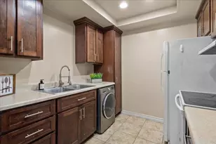 10290 Black Mountain Rd, San Diego, CA 92126 - Photo 12