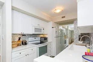 1830 Avenida Del Mundo, Coronado, CA 92118 - Photo 10