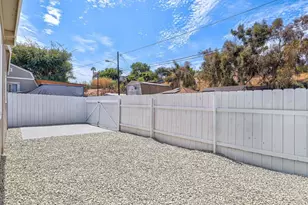 228 S 33rd St, San Diego, CA 92113 - Photo 26