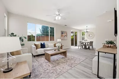 247 Melinda Way, Oceanside, CA 92057 - Photo 2