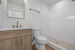 2409 Fleetwood St, San Diego, CA 92111 - Photo 36