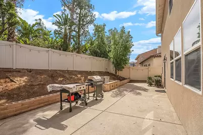 38292 Taylor Ln, Murrieta, CA 92563 - Photo 12