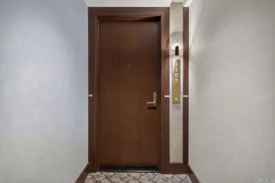 1325 Pacific Highway #1107/1101, San Diego, CA 92101 - Photo 4