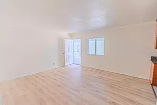 1085 12th St, Imperial Beach, CA 91932 - Photo 6