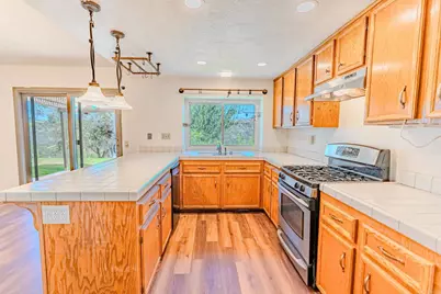 637 Redlands Place, Bonita, CA 91902 - Photo 20