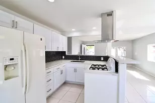 110 W Hall Ave, San Ysidro, CA 92173 - Photo 10
