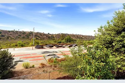 270 Rancho Drive #A, Chula Vista, CA 91911 - Photo 24