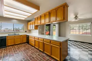2033 Lilac Ln, Alpine, CA 91901 - Photo 8