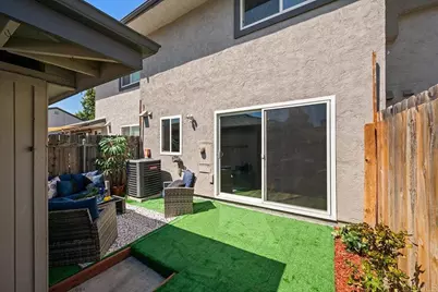 10656 King Phillip Ct., Santee, CA 92071 - Photo 4