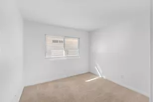 10679 Glendover Ln, San Diego, CA 92126 - Photo 18