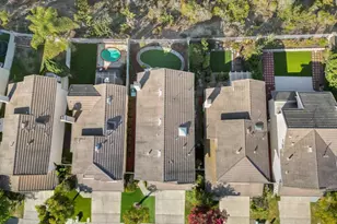 10679 Glendover Ln, San Diego, CA 92126 - Photo 38