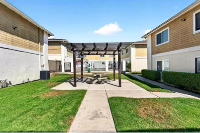 9210 Kenwood Dr #D, Spring Valley, CA 91977 - Photo 30