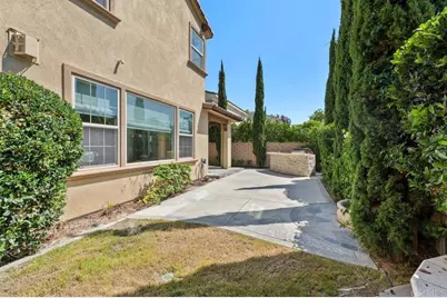 13950 Baileyana Lane, San Diego, CA 92130 - Photo 16